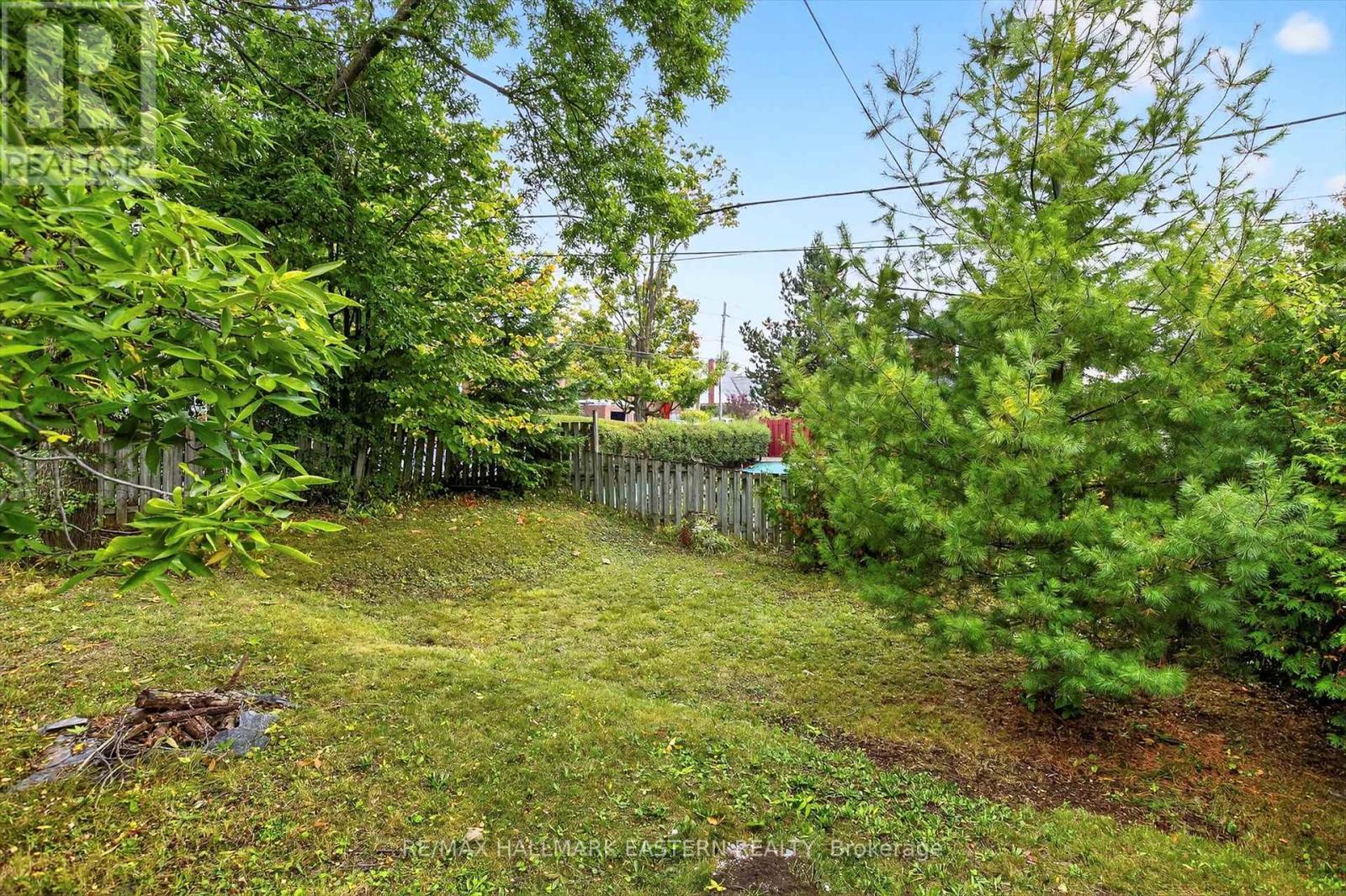 650 Bolivar Street, Peterborough (Town Ward 3), Ontario  K9J 4S2 - Photo 39 - X12496720