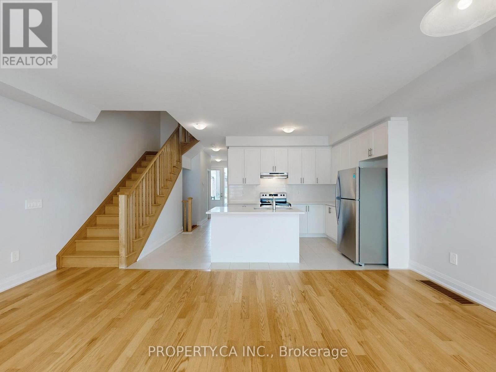 111 Corley Street, Kawartha Lakes (Lindsay), Ontario  K9V 6C2 - Photo 7 - X12496508