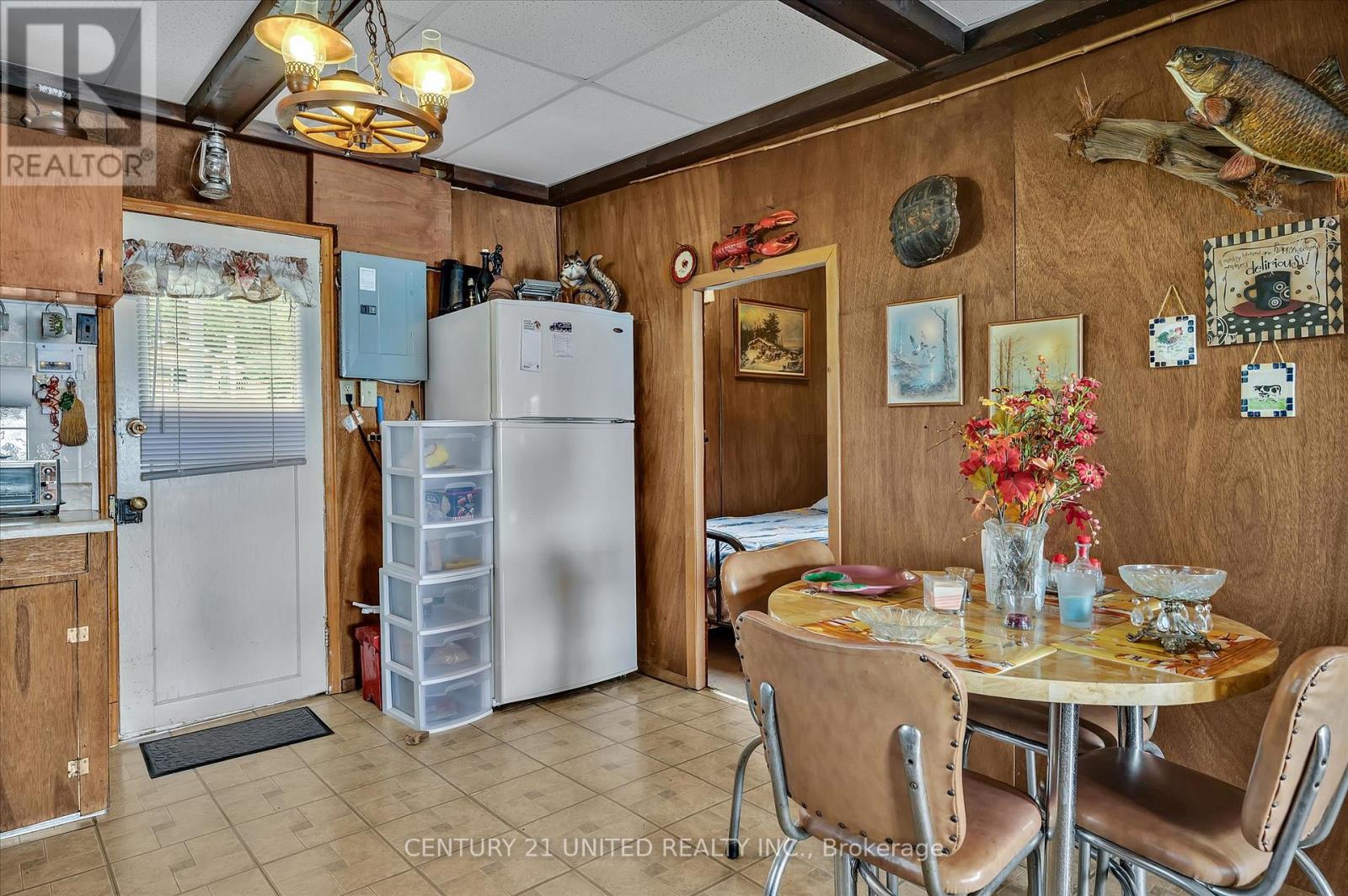 223 Paudash Street, Hiawatha First Nation, Ontario  K0L 2G0 - Photo 11 - X12497058