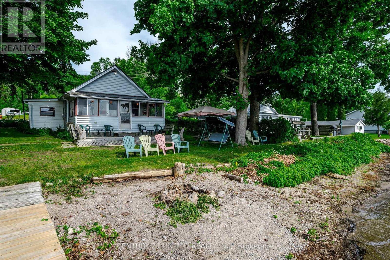 223 Paudash Street, Hiawatha First Nation, Ontario  K0L 2G0 - Photo 19 - X12497058