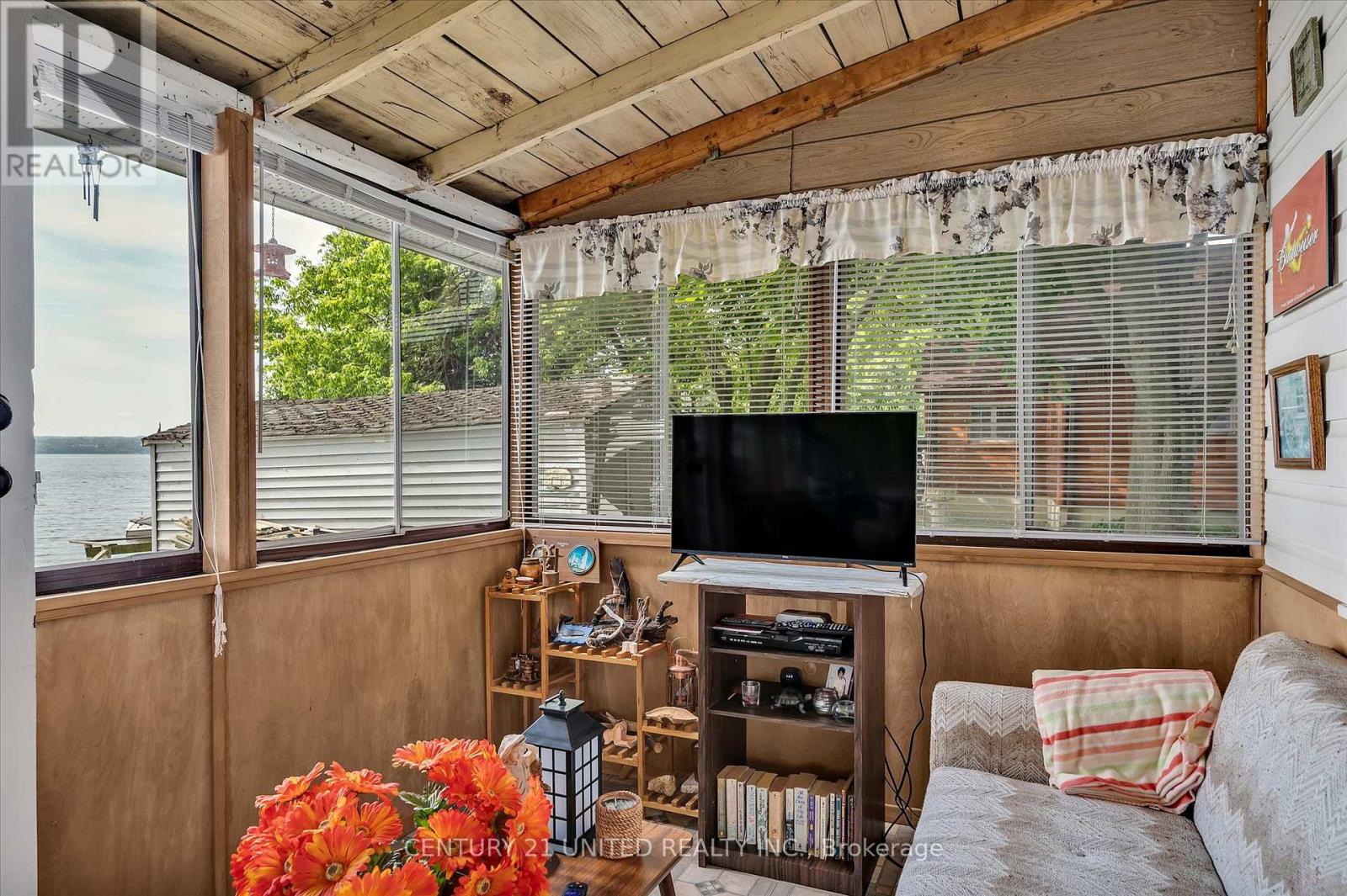 223 Paudash Street, Hiawatha First Nation, Ontario  K0L 2G0 - Photo 25 - X12497058