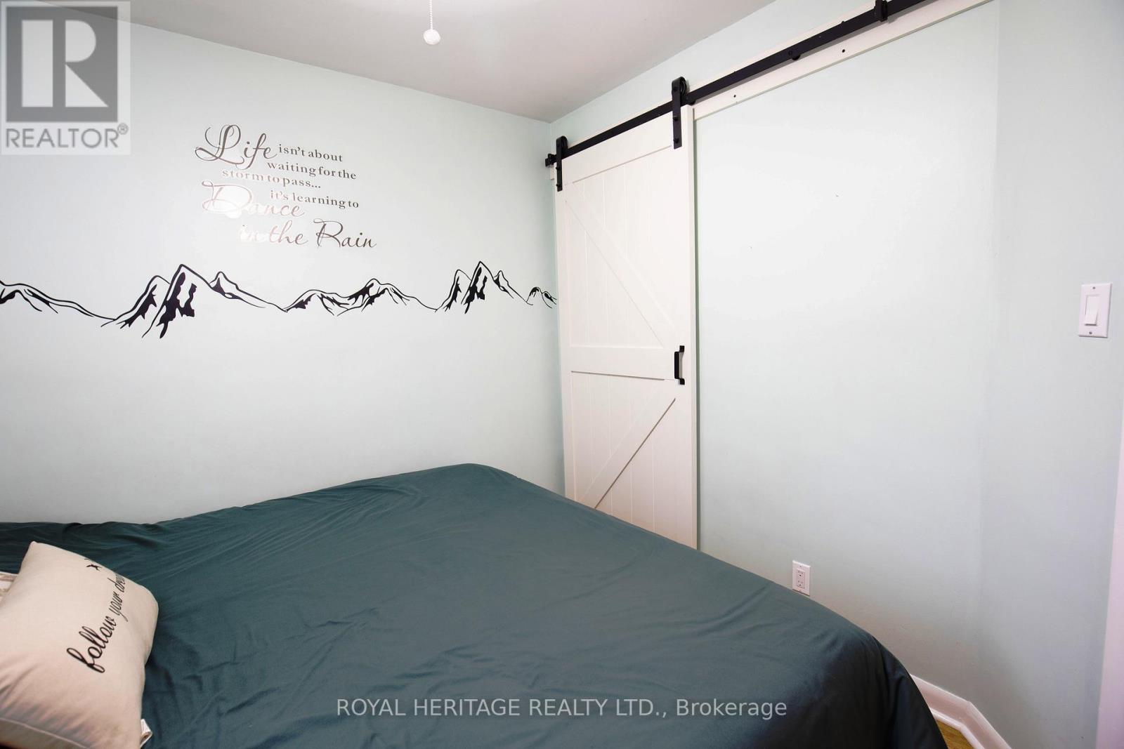 111 Adelaide Street N, Kawartha Lakes (Lindsay), Ontario  K9V 4L9 - Photo 13 - X12497212