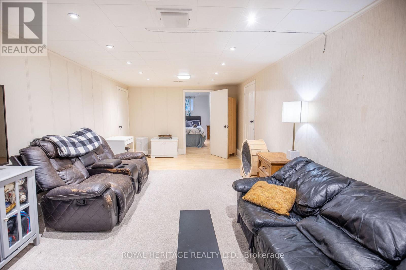 111 Adelaide Street N, Kawartha Lakes (Lindsay), Ontario  K9V 4L9 - Photo 20 - X12497212