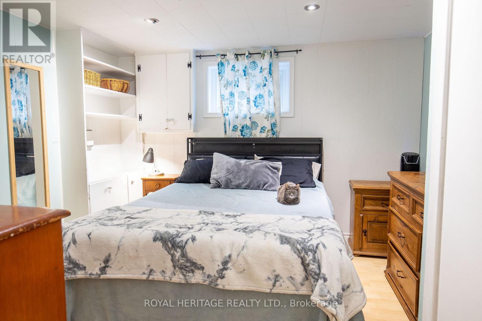 111 Adelaide Street N, Kawartha Lakes (Lindsay), Ontario  K9V 4L9 - Photo 21 - X12497212