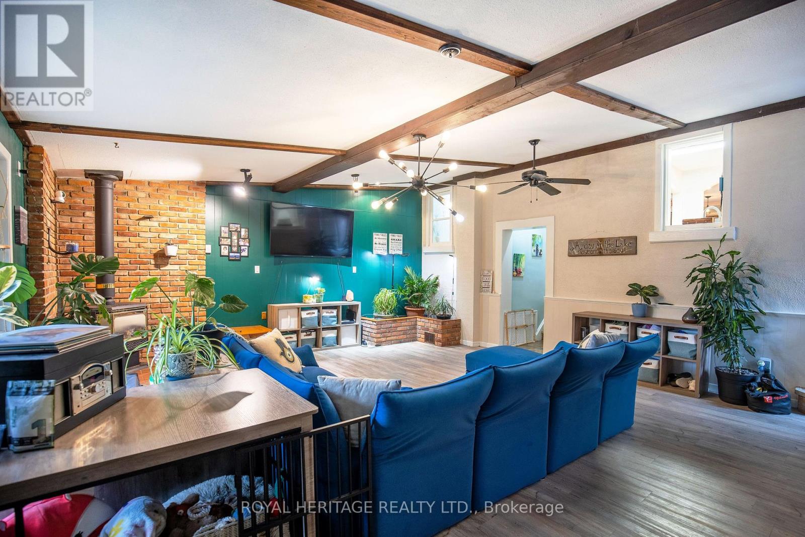 111 Adelaide Street N, Kawartha Lakes (Lindsay), Ontario  K9V 4L9 - Photo 9 - X12497212