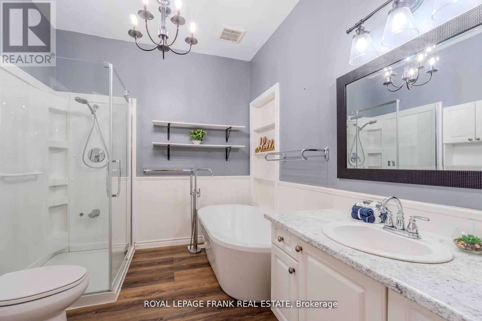 16 - 9 Eglington Street, Kawartha Lakes (Lindsay), Ontario  K9V 6K6 - Photo 15 - X12497442