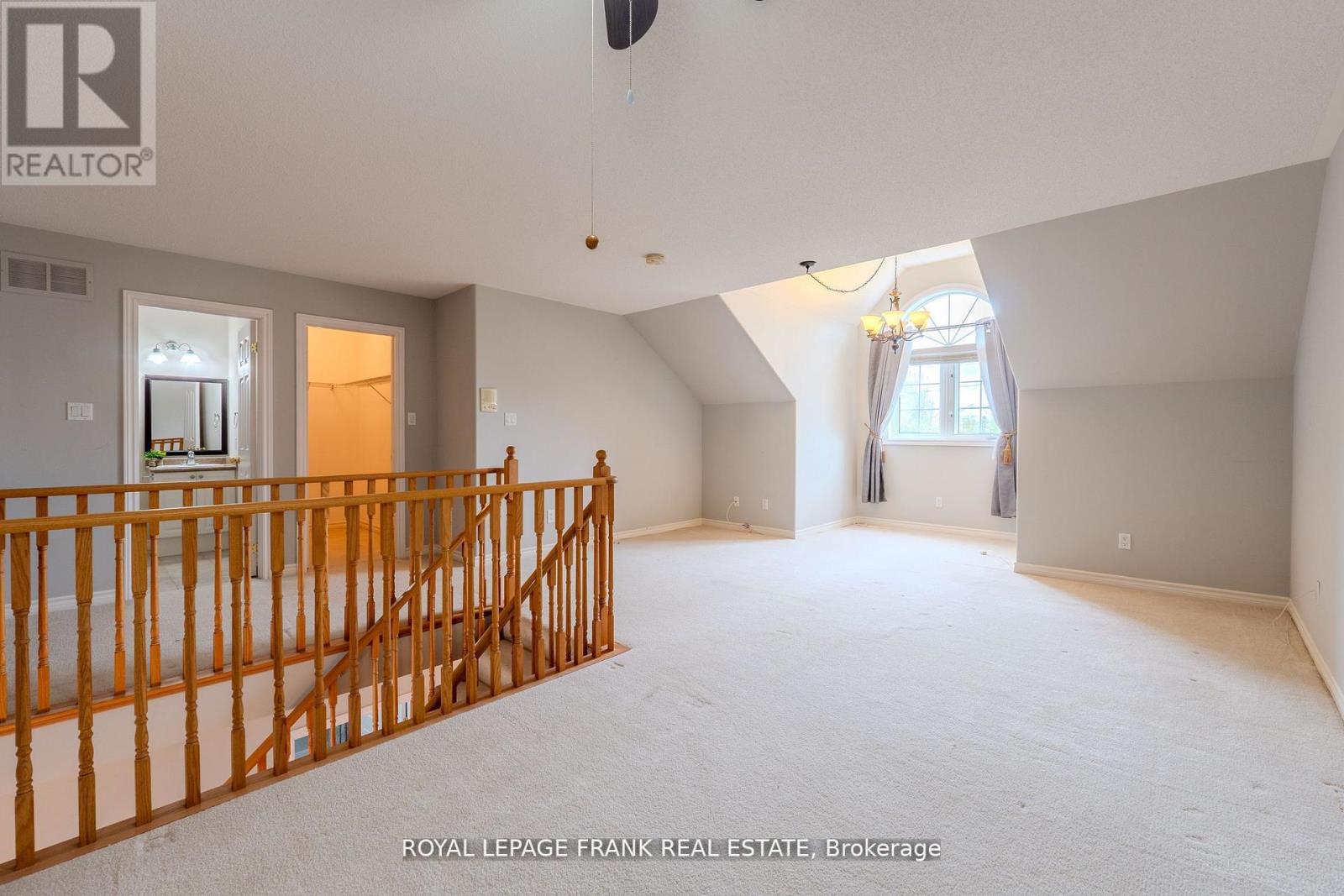 16 - 9 Eglington Street, Kawartha Lakes (Lindsay), Ontario  K9V 6K6 - Photo 17 - X12497442