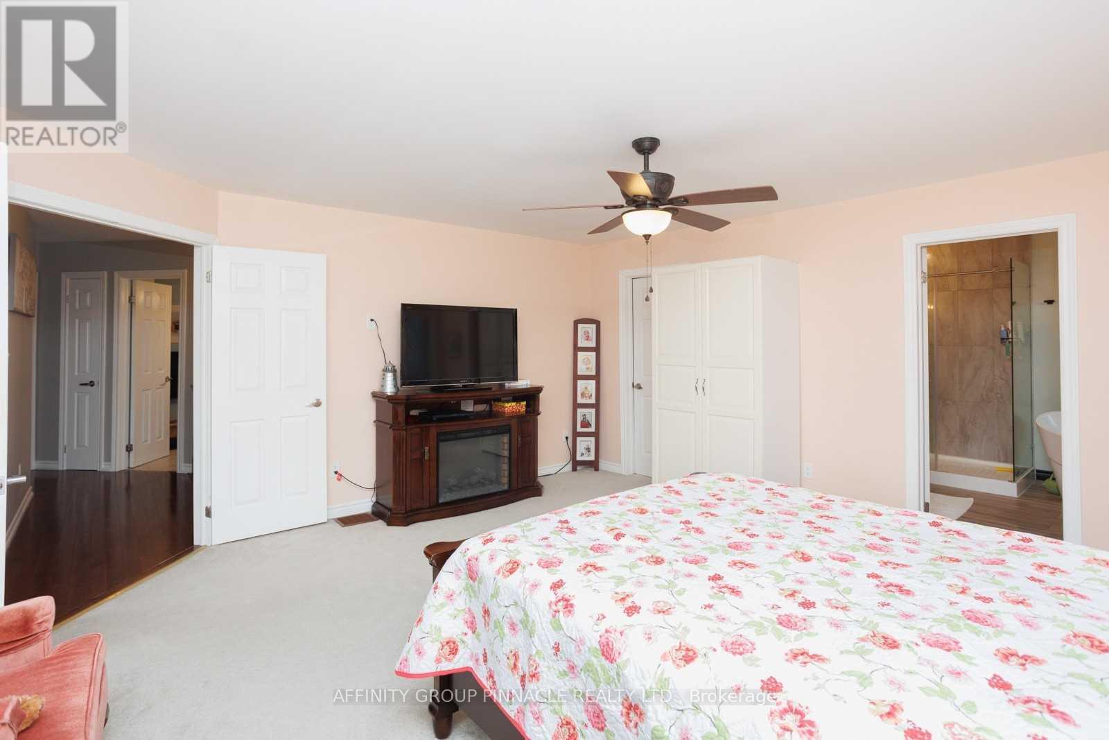 20 Ellis Crescent, Kawartha Lakes (Lindsay), Ontario  K9V 0A5 - Photo 17 - X12497748