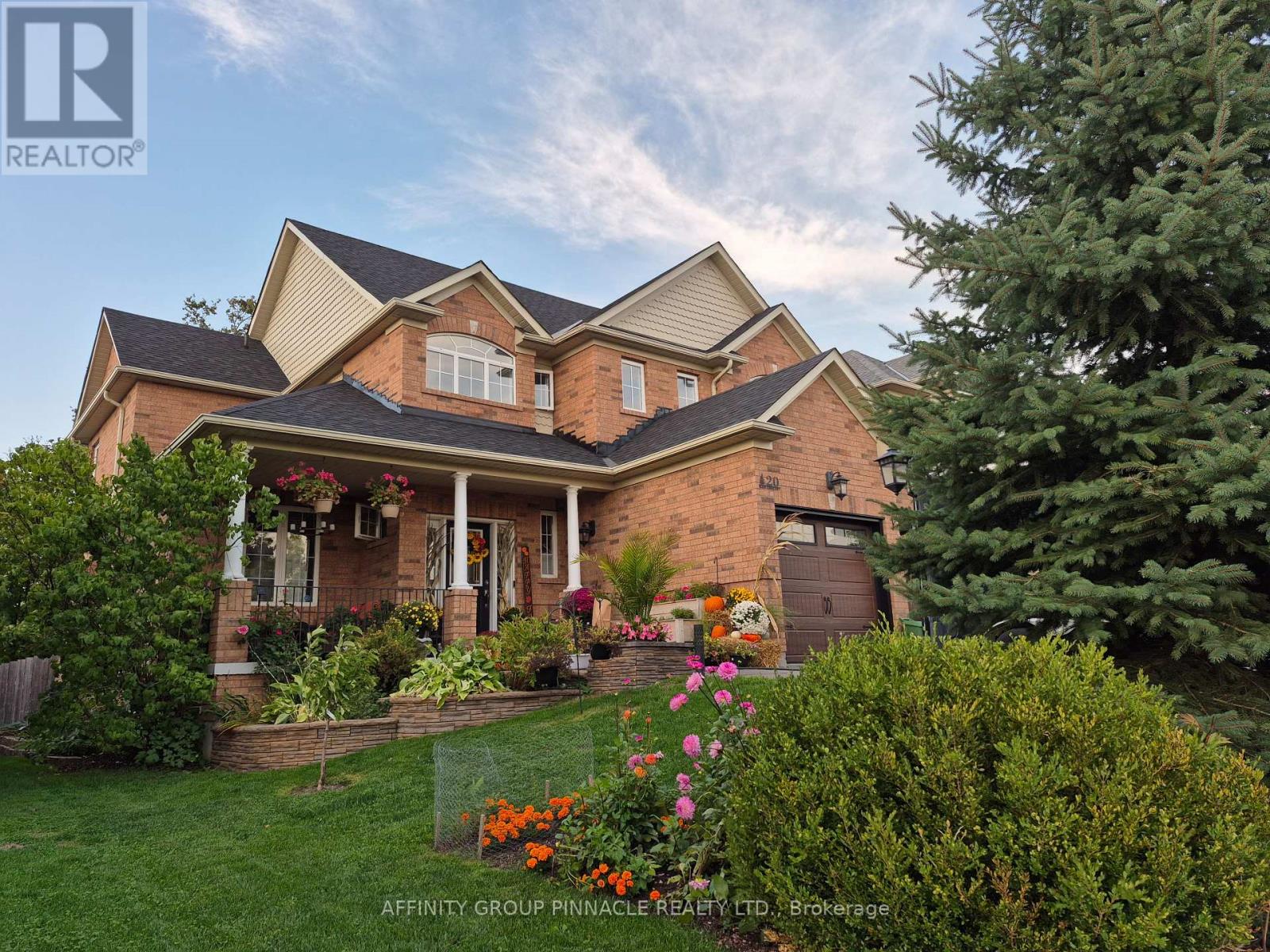 20 Ellis Crescent, Kawartha Lakes (Lindsay), Ontario  K9V 0A5 - Photo 3 - X12497748