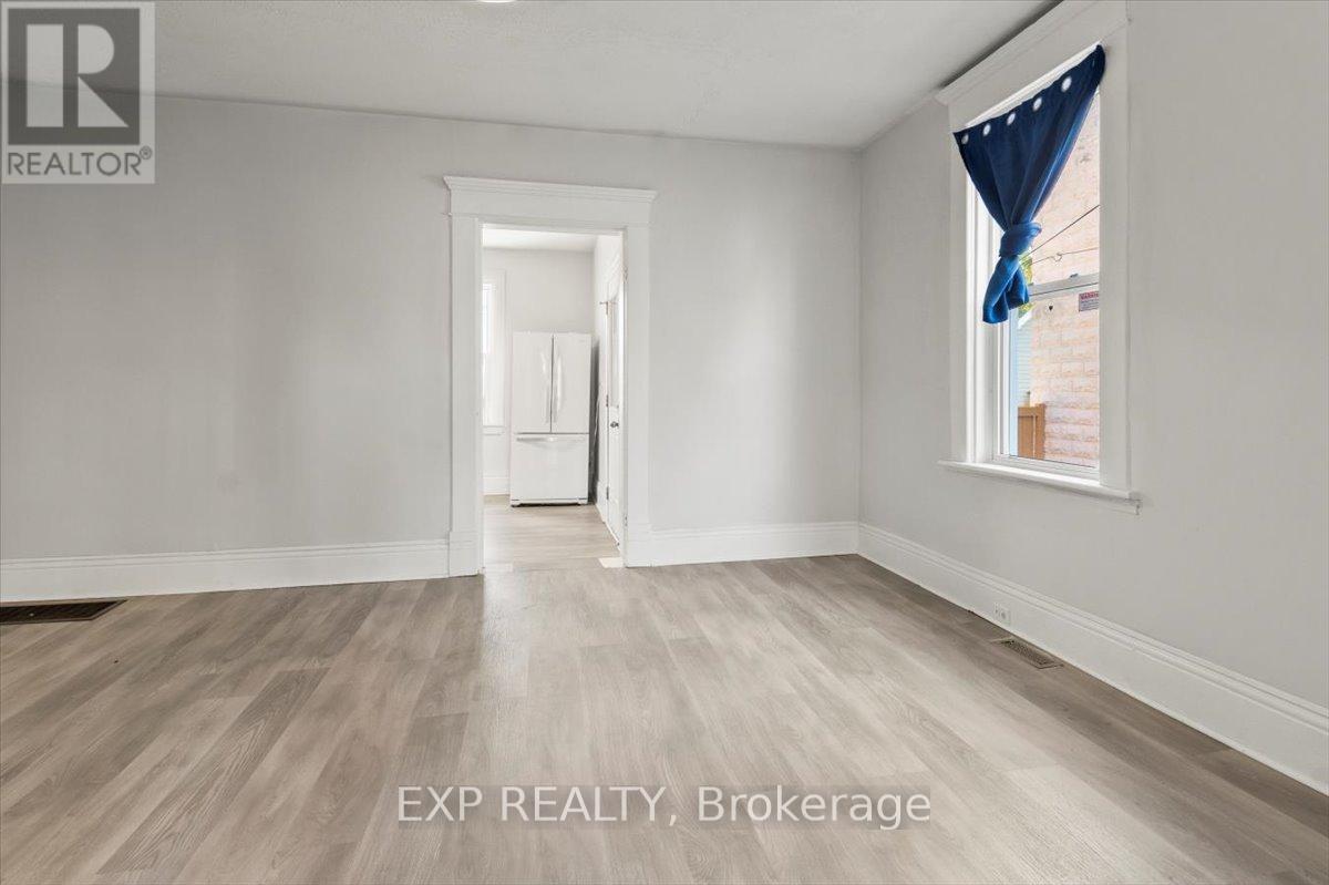 650 Armour Road, Peterborough East (Central), Ontario  K9H 1Z4 - Photo 10 - X12497778