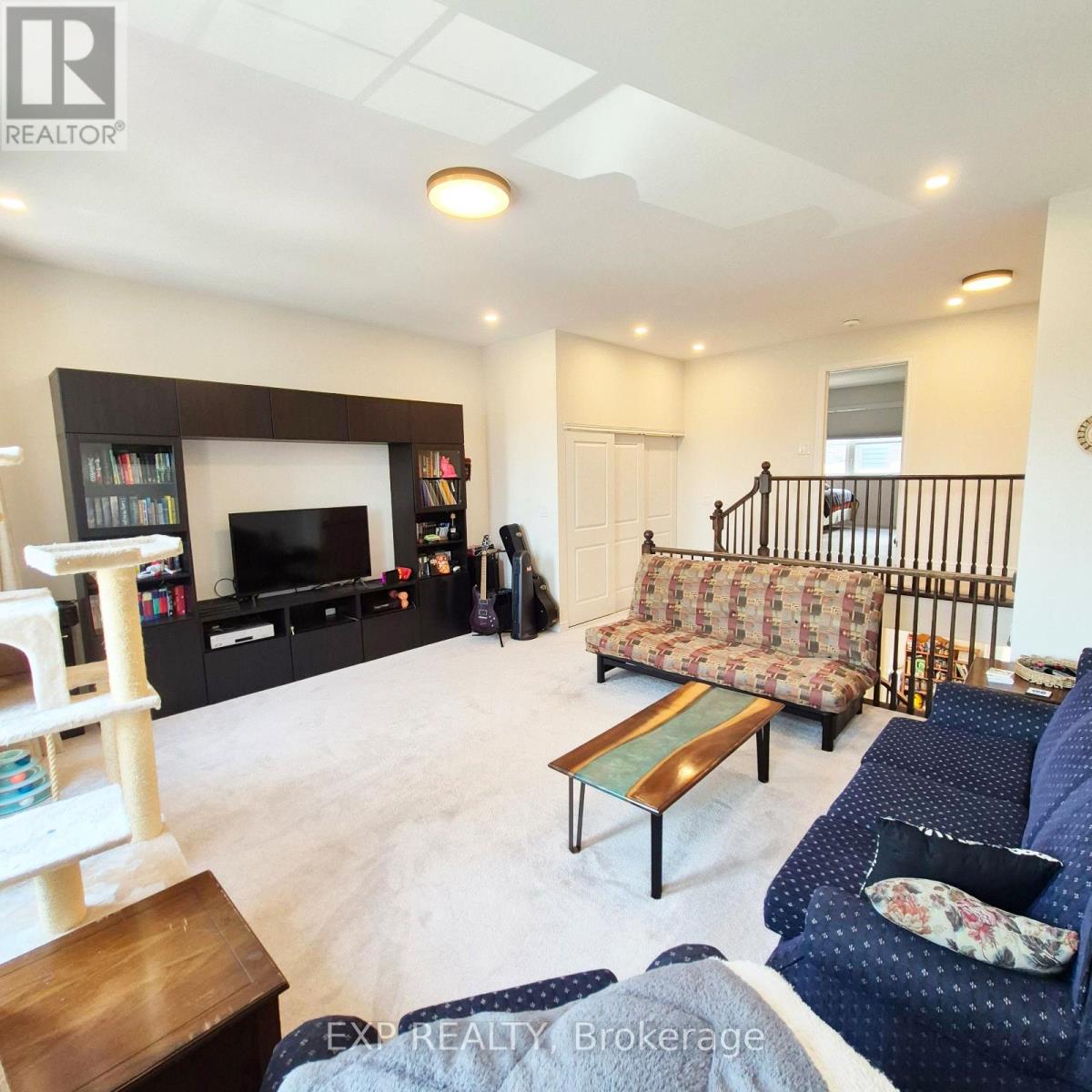 1056 Rippingale Trail, Peterborough (Northcrest Ward 5), Ontario  K9H 0J8 - Photo 10 - X12497888