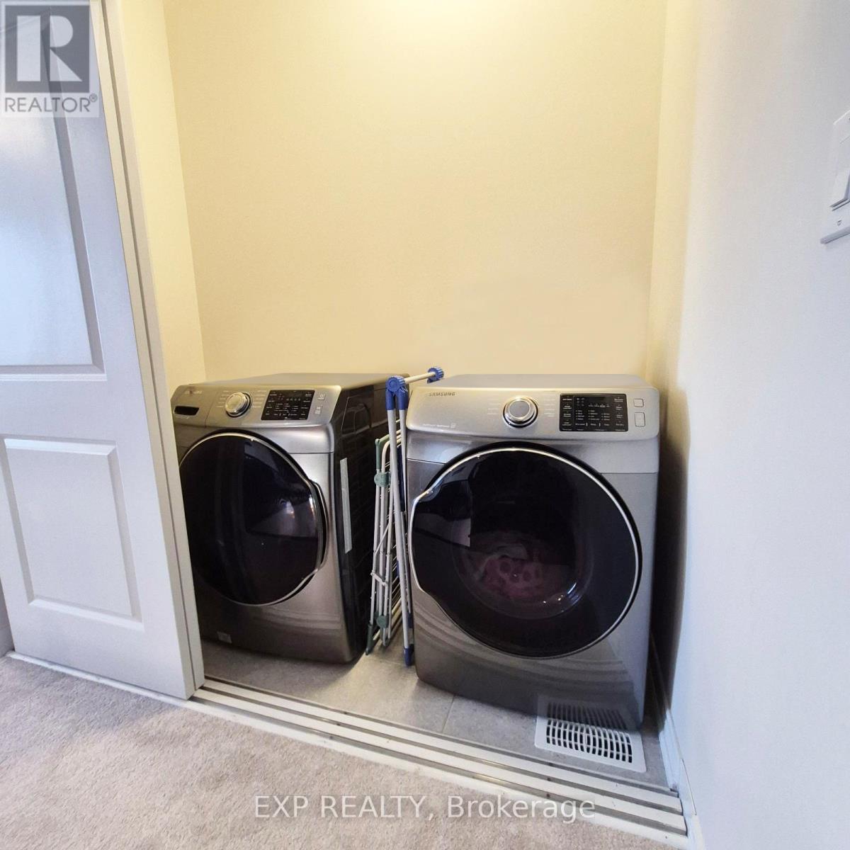 1056 Rippingale Trail, Peterborough (Northcrest Ward 5), Ontario  K9H 0J8 - Photo 15 - X12497888