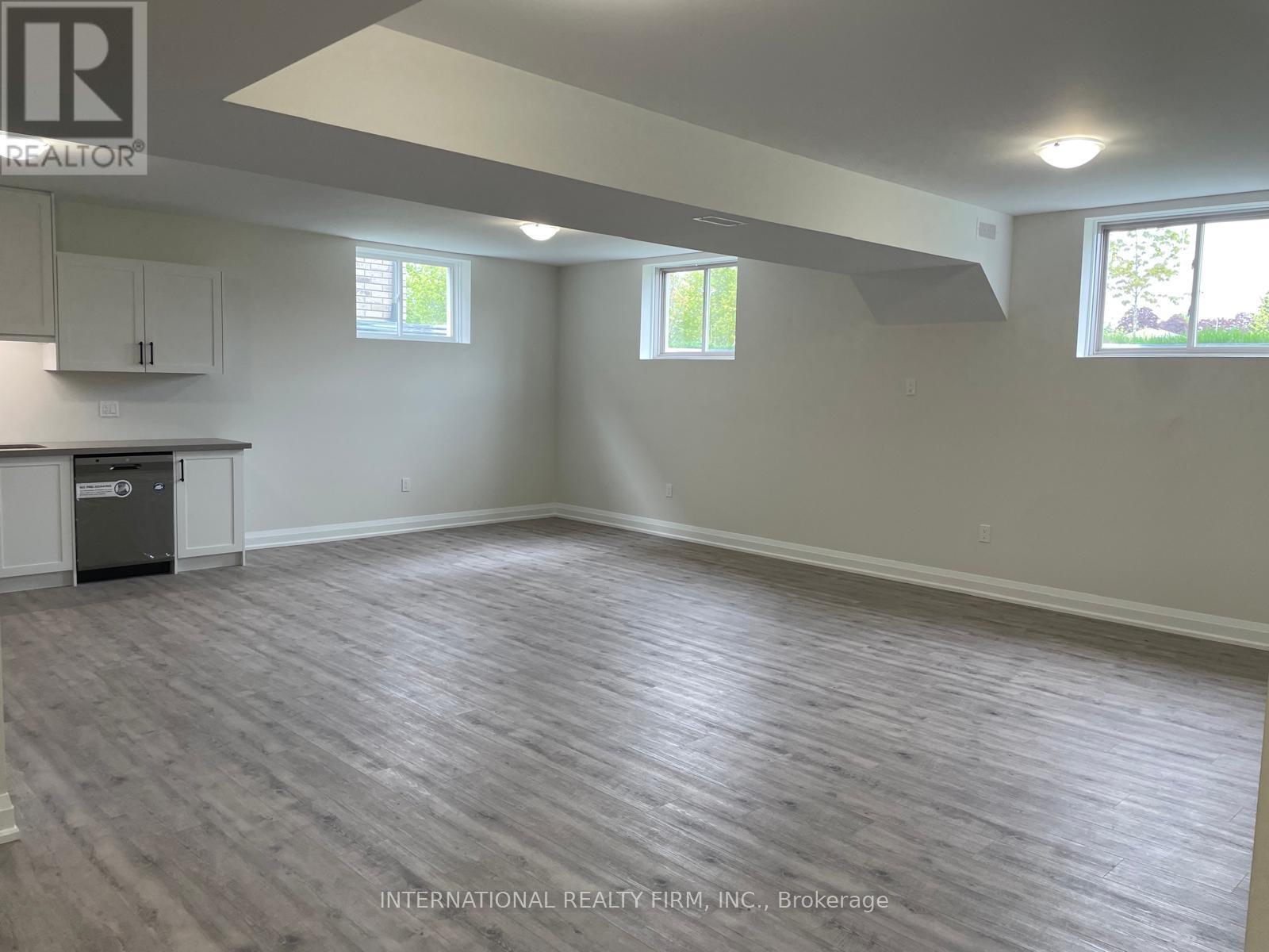 B - 184 Sanderling Crescent, Kawartha Lakes (Lindsay), Ontario  K9V 0M8 - Photo 6 - X12498672