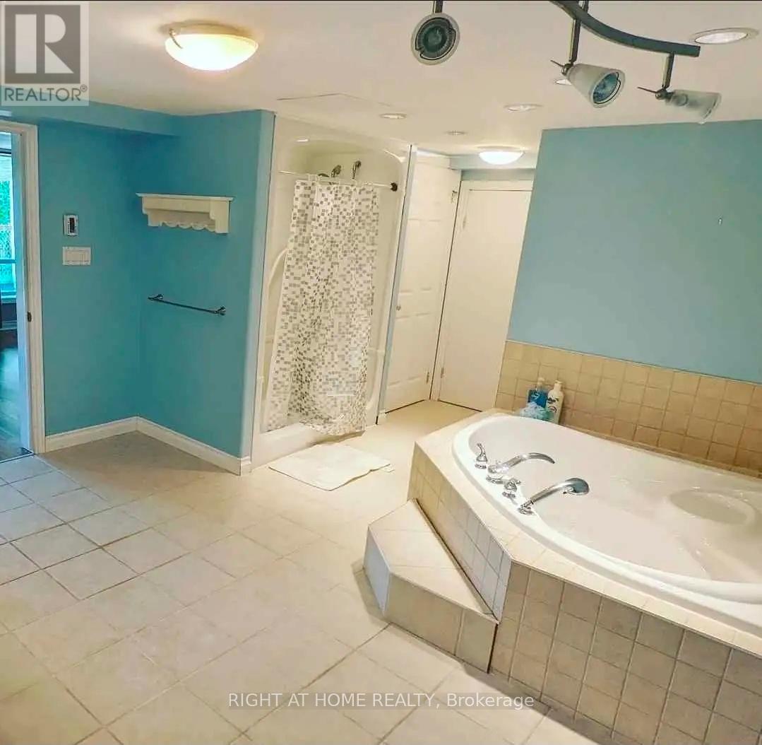 1 Oak Street, Trent Hills (Campbellford), Ontario  K0L 1L0 - Photo 6 - X12498854