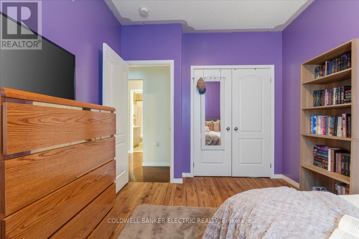 432 Florence Drive, Peterborough (Monaghan Ward 2), Ontario  K9J 0H9 - Photo 18 - X12499752