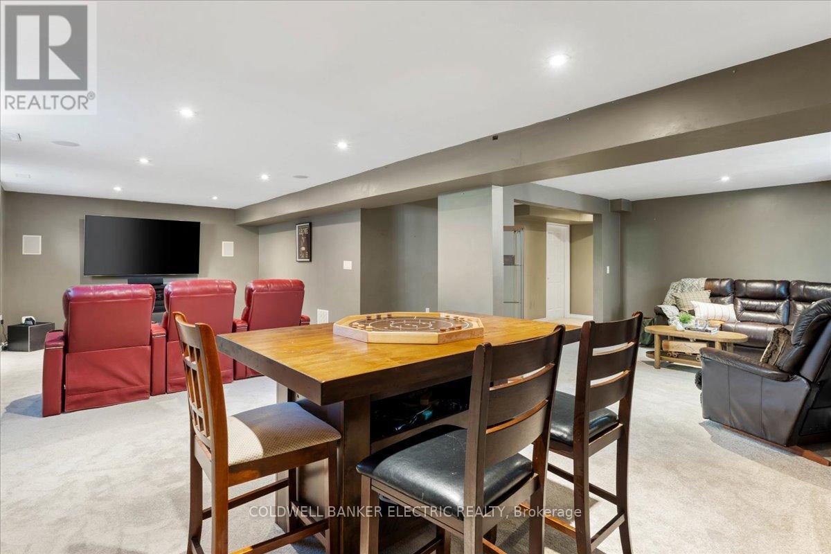 432 Florence Drive, Peterborough (Monaghan Ward 2), Ontario  K9J 0H9 - Photo 27 - X12499752