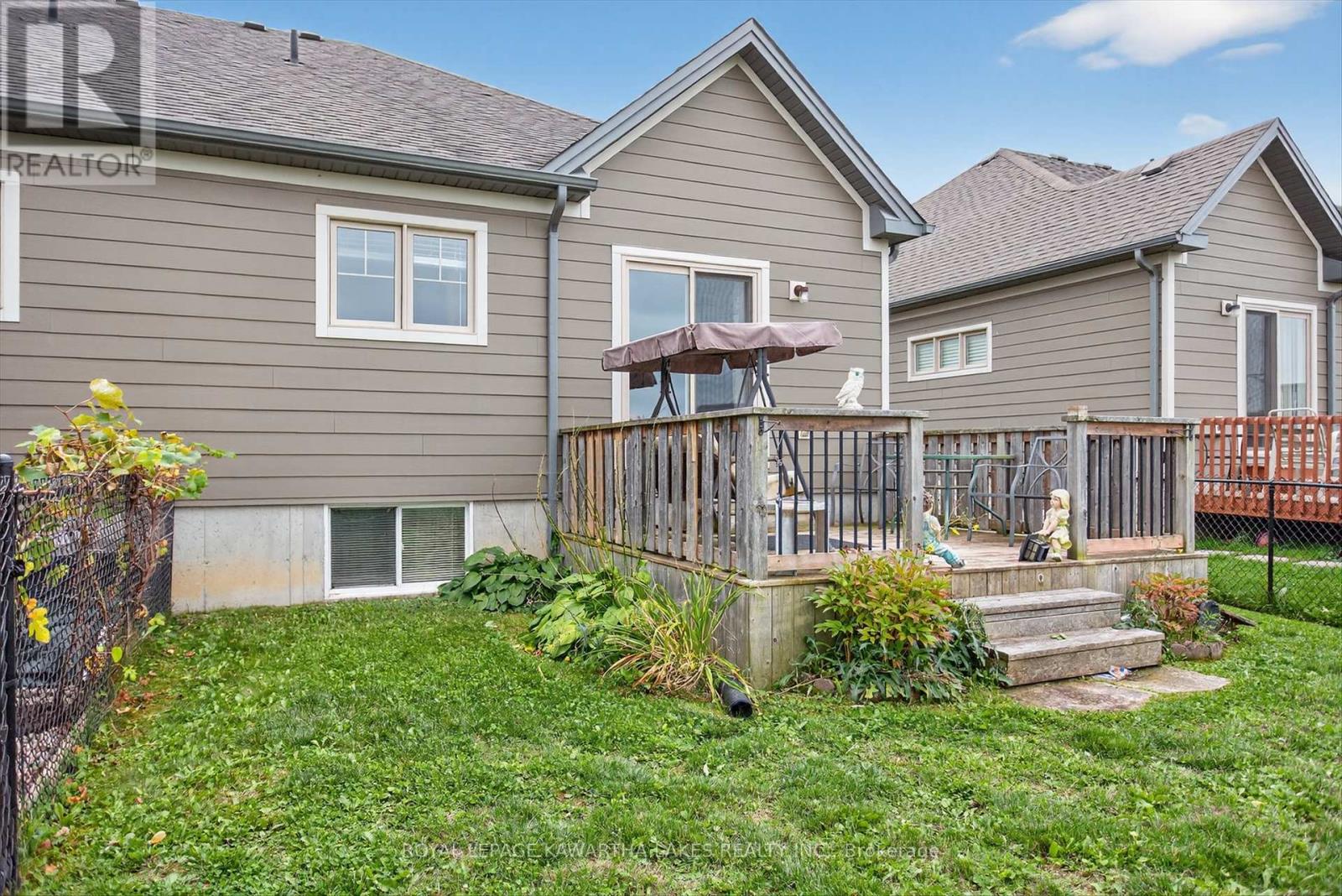 26 Chadwin Drive, Kawartha Lakes (Lindsay), Ontario  K9V 0E9 - Photo 29 - X12501528