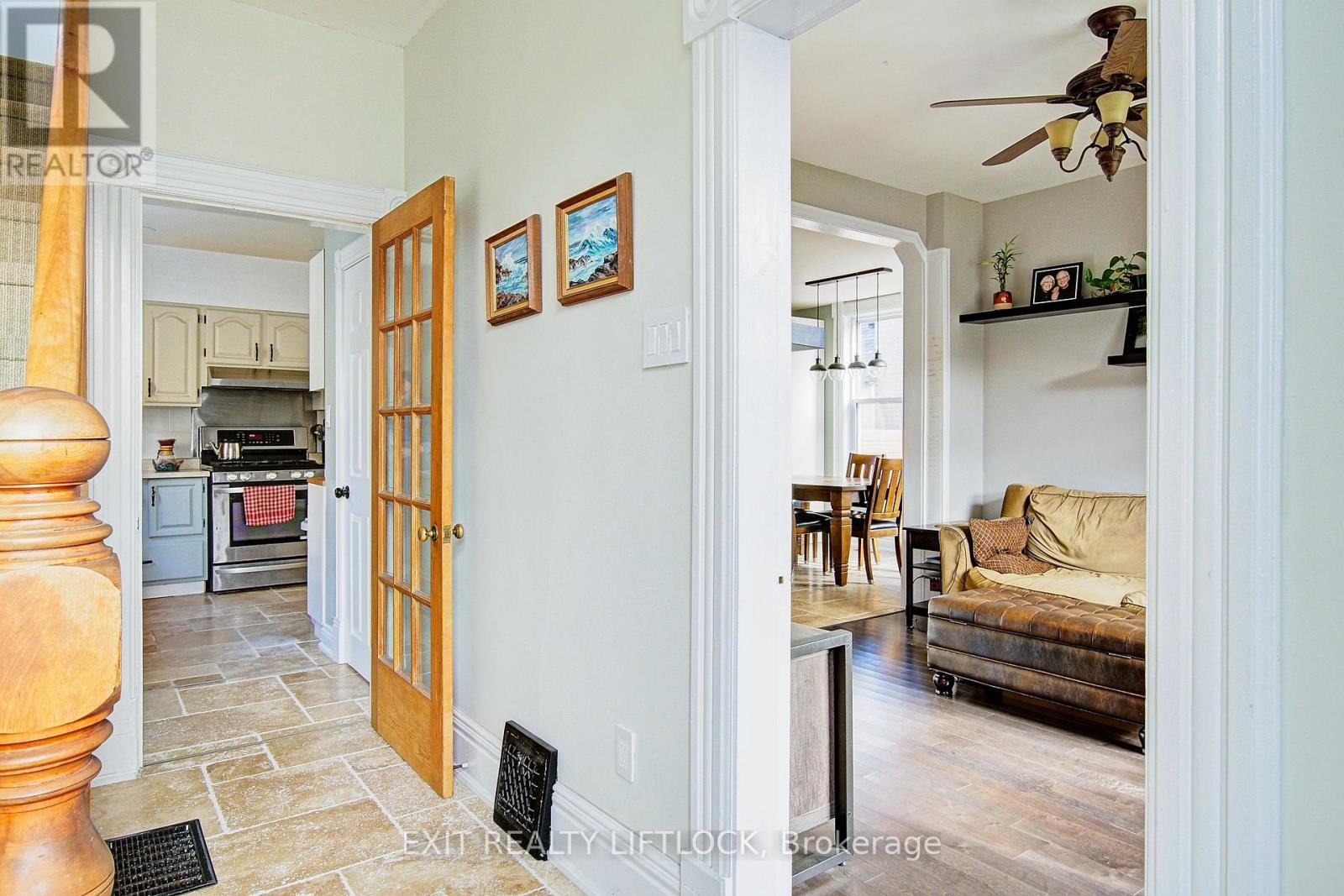 558 Chamberlain Street, Peterborough (Otonabee Ward 1), Ontario  K9J 4L5 - Photo 8 - X12501772