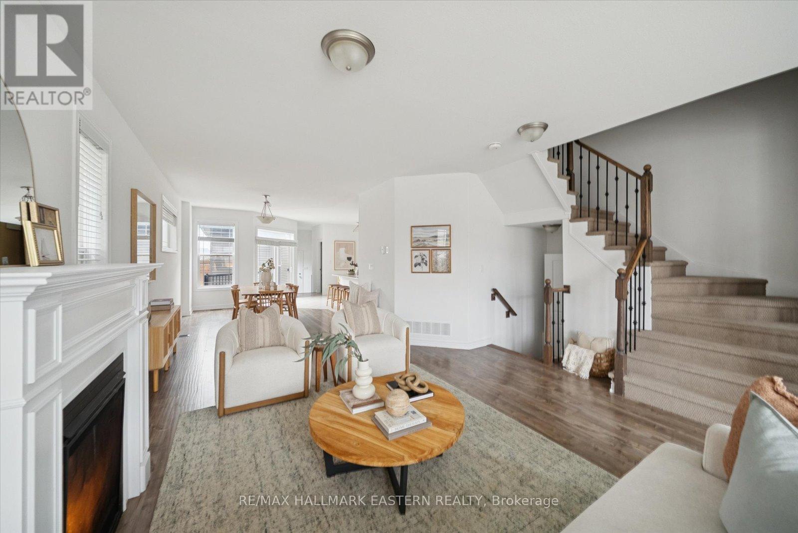 56 Flitton Avenue, Peterborough (Northcrest Ward 5), Ontario  K9H 0G5 - Photo 7 - X12502110