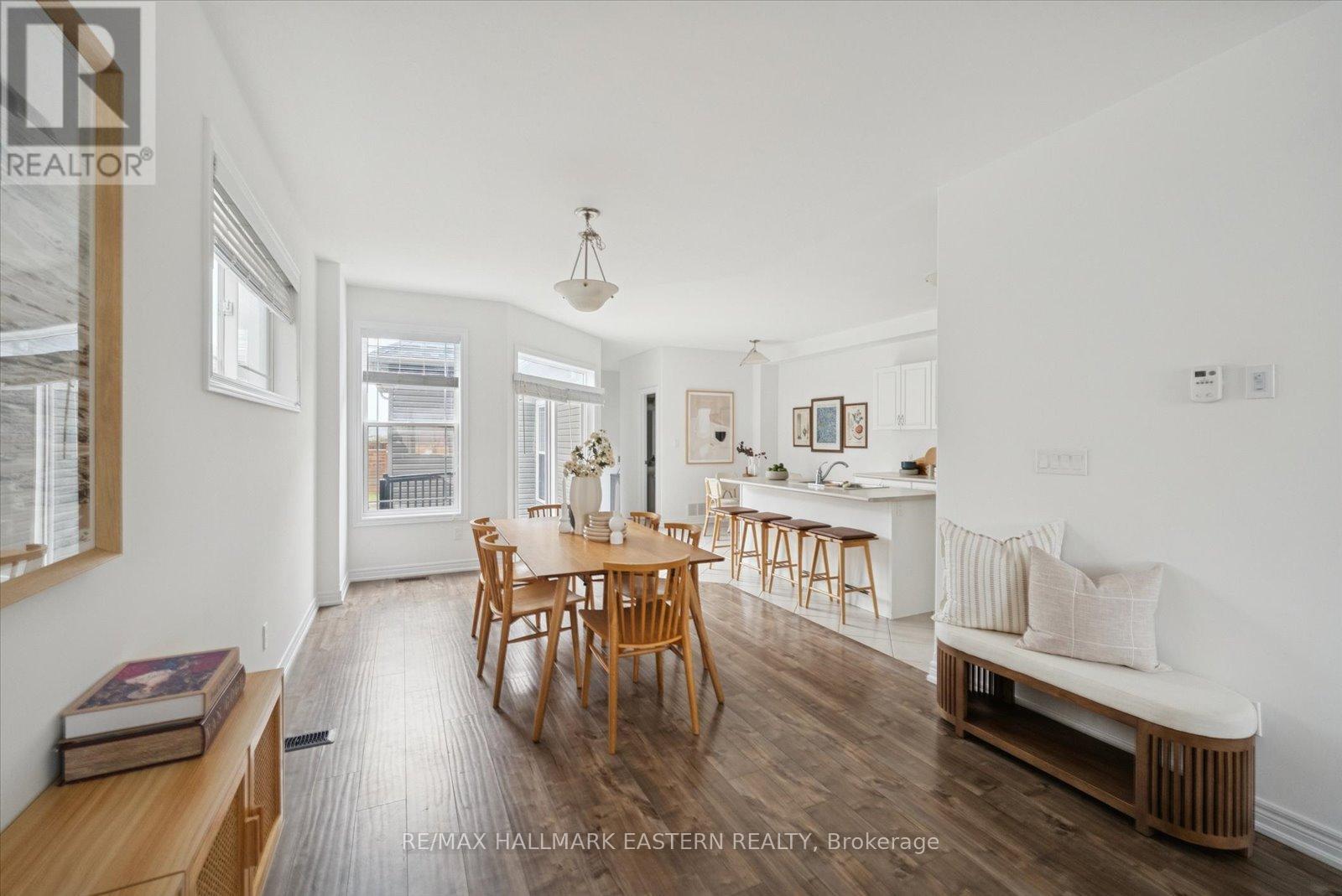 56 Flitton Avenue, Peterborough (Northcrest Ward 5), Ontario  K9H 0G5 - Photo 8 - X12502110