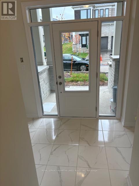 49 Hickey Lane, Kawartha Lakes (Lindsay), Ontario  K9V 0T3 - Photo 7 - X12502242