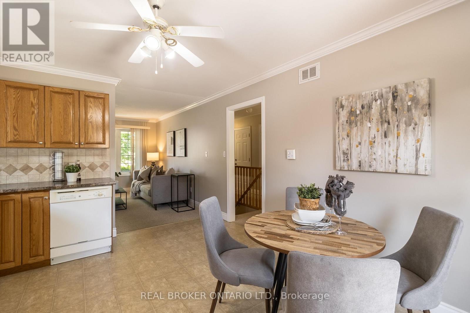 178 Mclaughlin Road, Kawartha Lakes (Lindsay), Ontario  K9V 6L8 - Photo 11 - X12503332