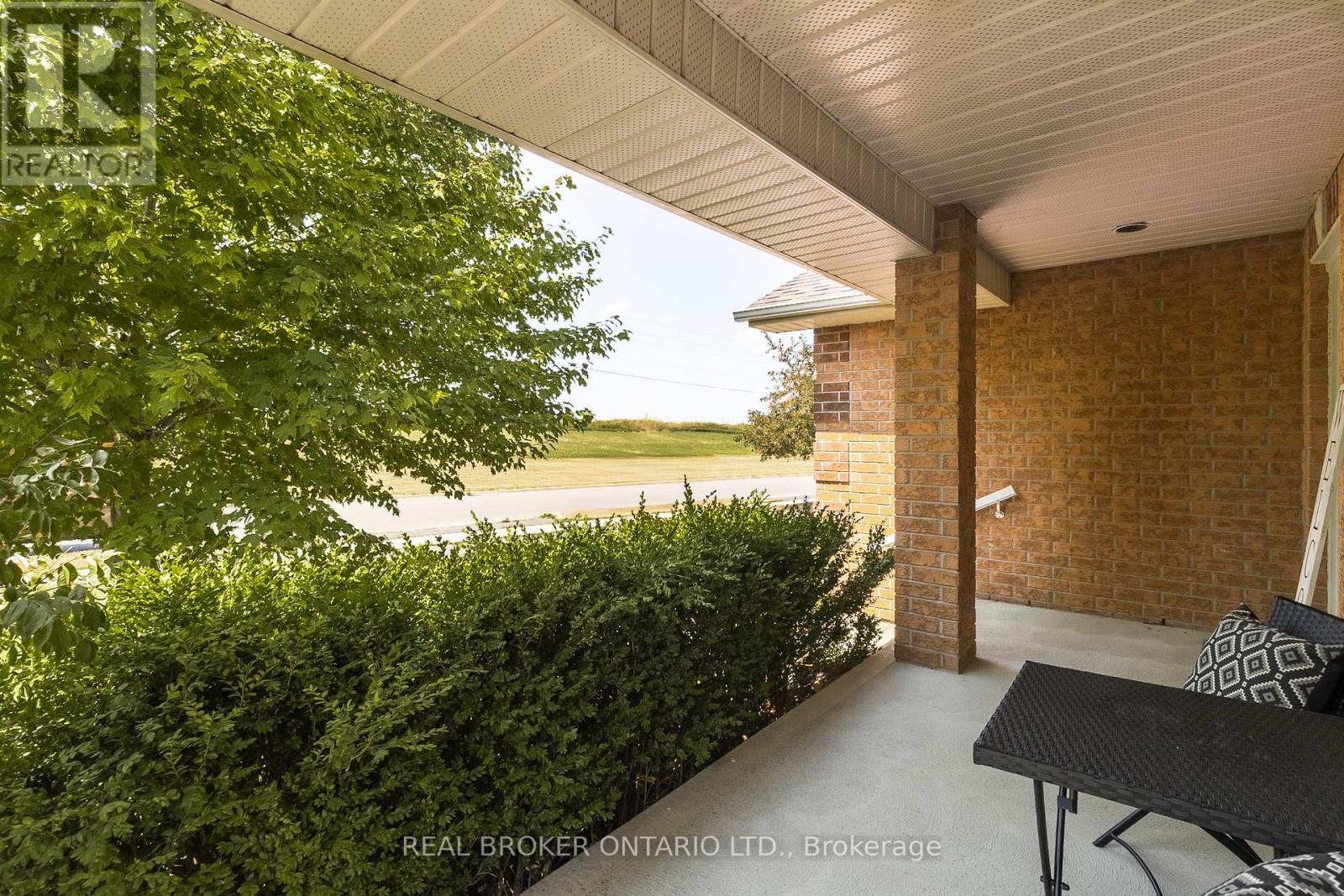 178 Mclaughlin Road, Kawartha Lakes (Lindsay), Ontario  K9V 6L8 - Photo 6 - X12503332