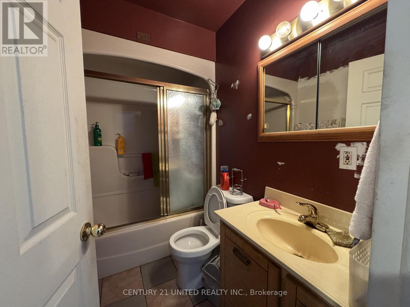 811 Morphet Avenue, Peterborough (Otonabee Ward 1), Ontario  K9J 2X7 - Photo 16 - X12503490