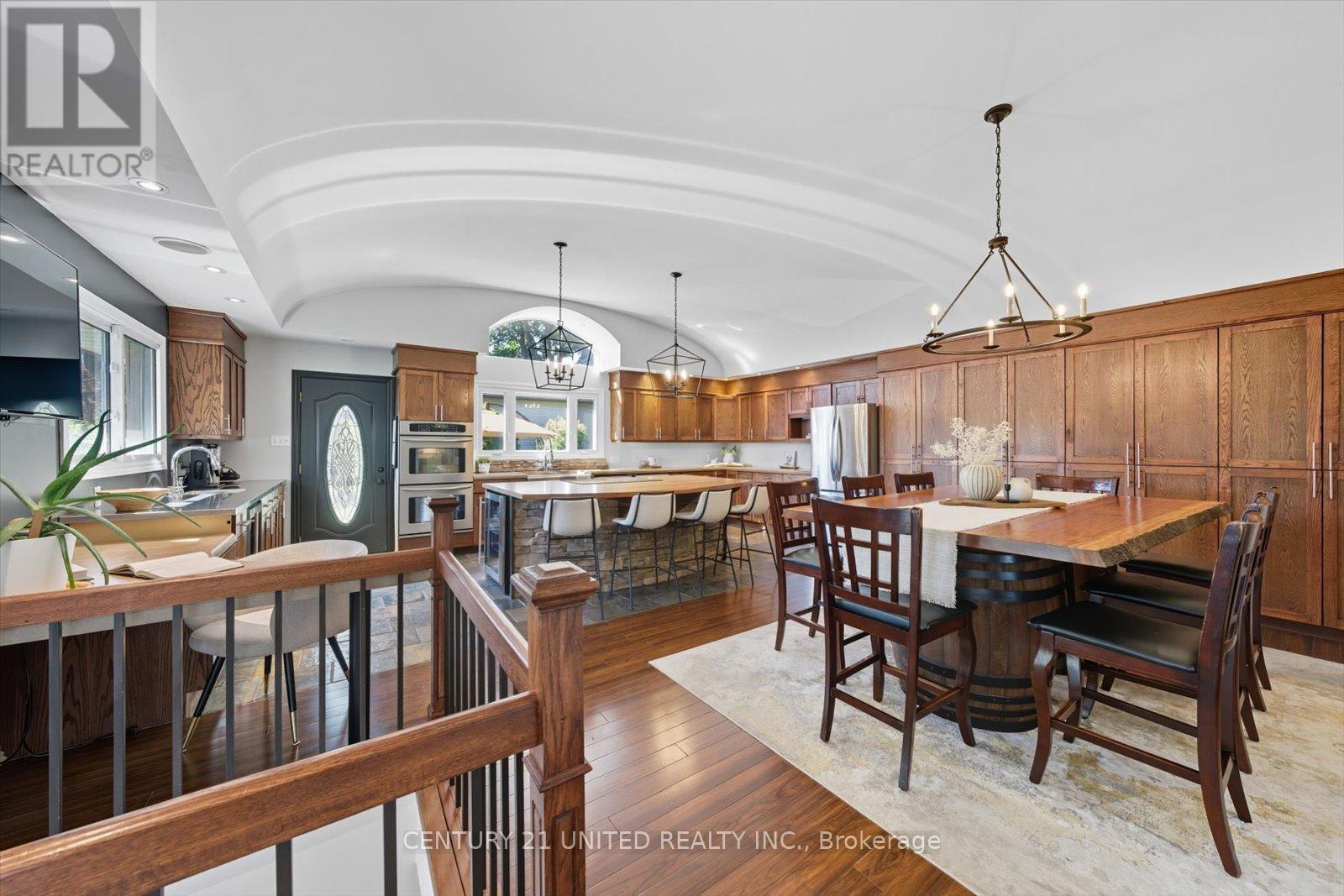 749 Spillsbury Drive, Peterborough (Otonabee Ward 1), Ontario  K9K 1K9 - Photo 13 - X12504688