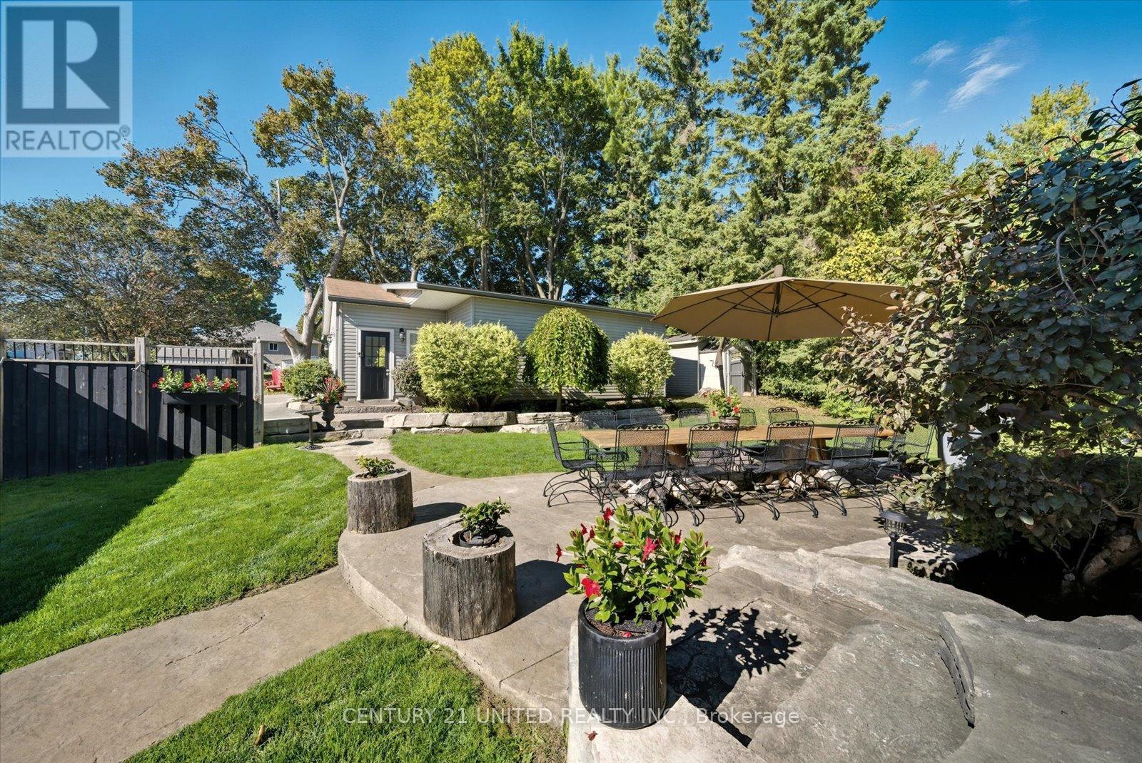 749 Spillsbury Drive, Peterborough (Otonabee Ward 1), Ontario  K9K 1K9 - Photo 45 - X12504688