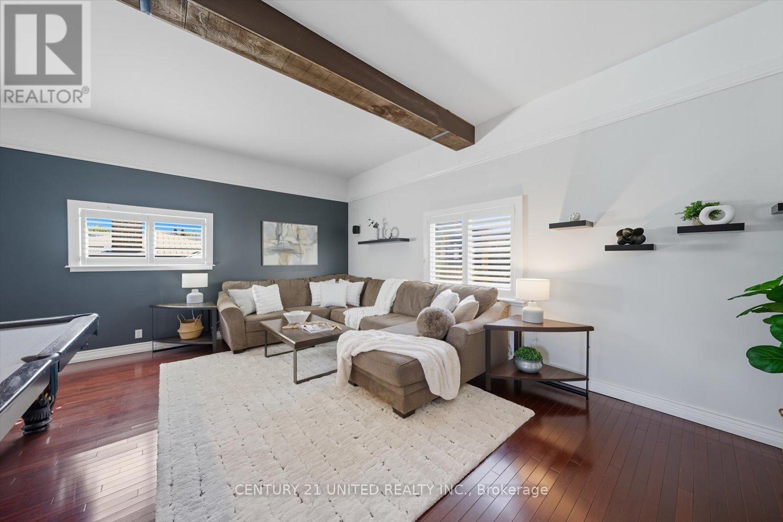 749 Spillsbury Drive, Peterborough (Otonabee Ward 1), Ontario  K9K 1K9 - Photo 7 - X12504688