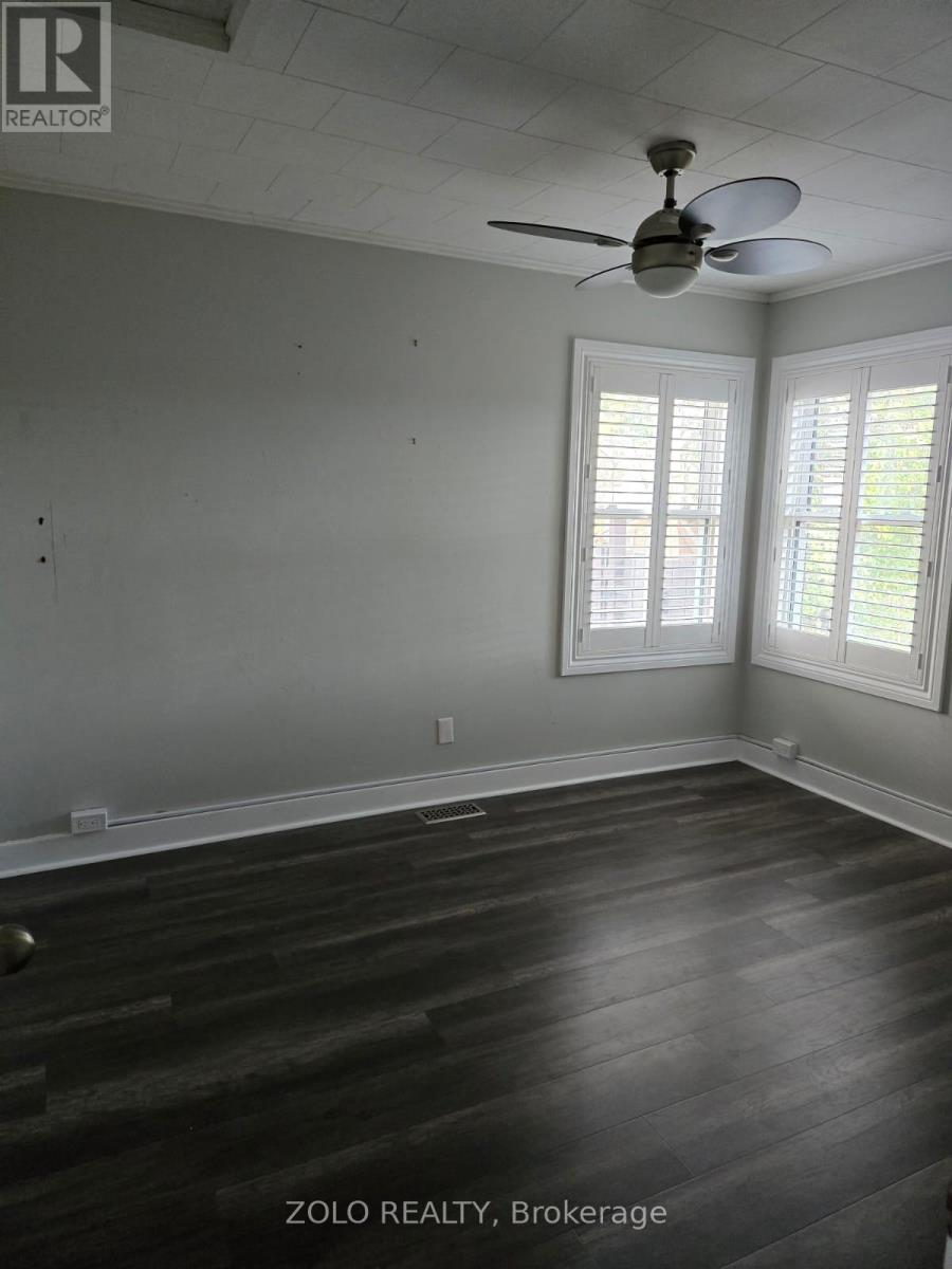 664 Park Street N, Peterborough (Northcrest Ward 5), Ontario  K9H 4S3 - Photo 5 - X12505090