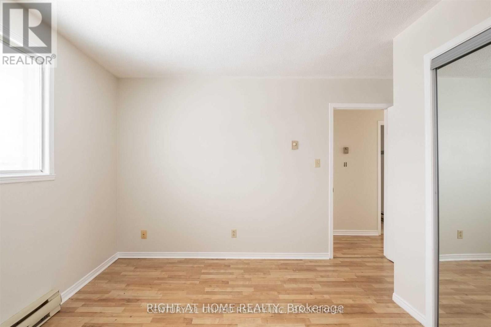 8 Moir Street W, Peterborough (Ashburnham Ward 4), Ontario  K9H 7N4 - Photo 16 - X12506152