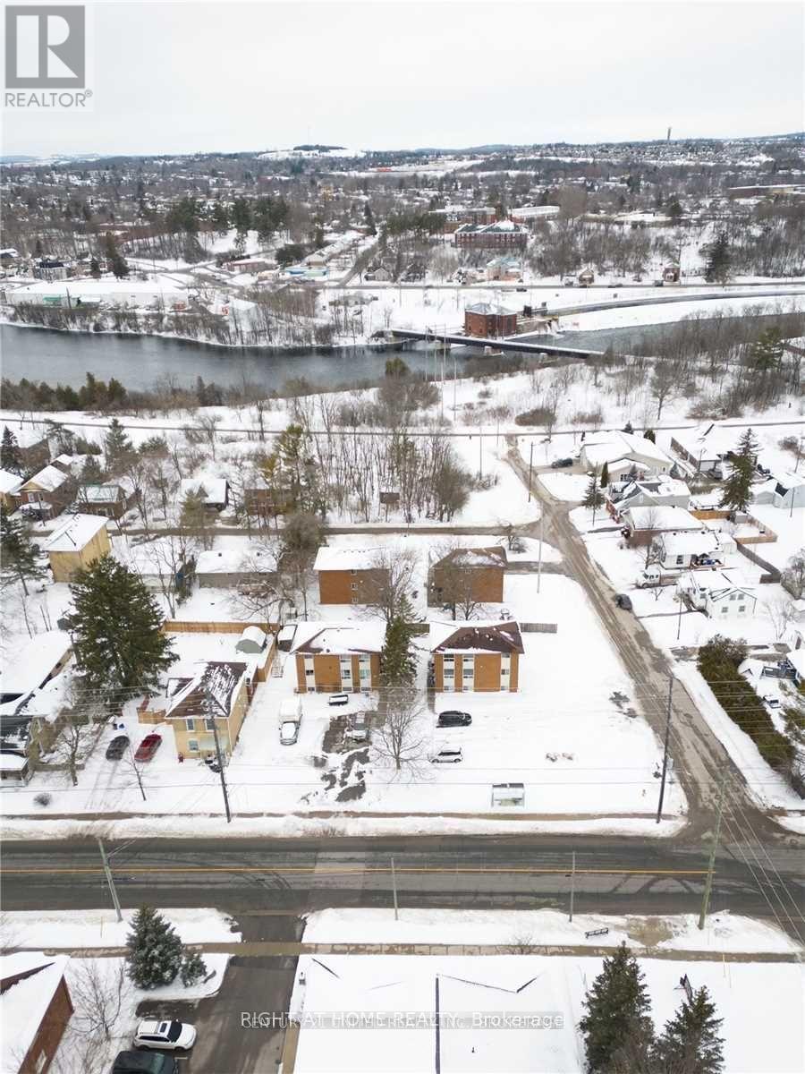 8 Moir Street W, Peterborough (Ashburnham Ward 4), Ontario  K9H 7N4 - Photo 17 - X12506152