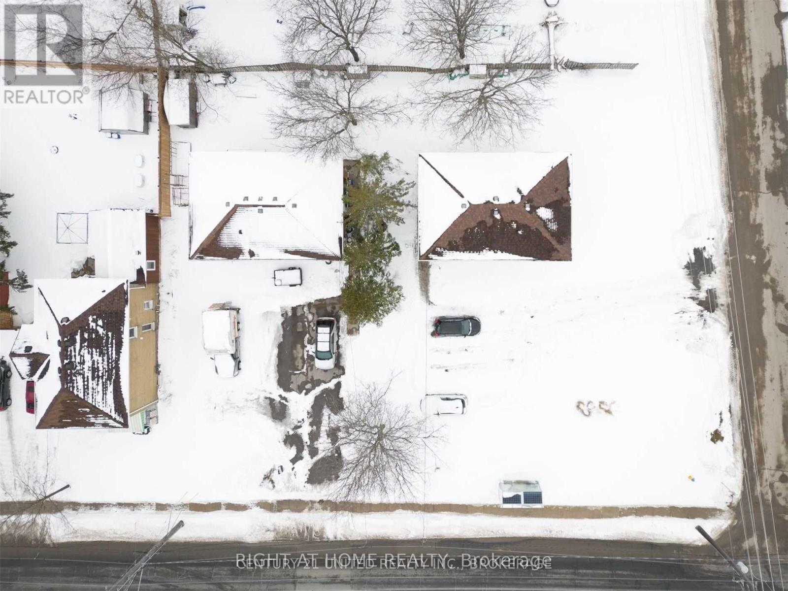 8 Moir Street W, Peterborough (Ashburnham Ward 4), Ontario  K9H 7N4 - Photo 19 - X12506152