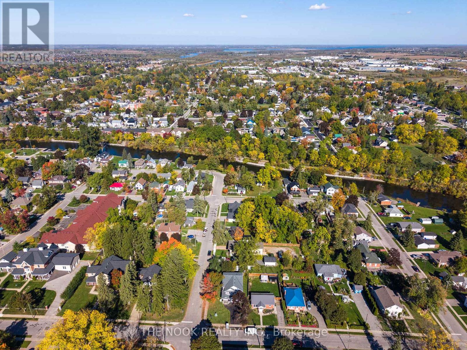 50 Russell Street E, Kawartha Lakes (Lindsay), Ontario  K9V 2A6 - Photo 50 - X12506290