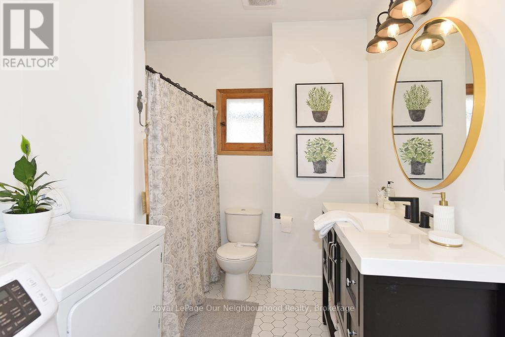 16 Francis Street, Kawartha Lakes (Lindsay), Ontario  K9V 3R6 - Photo 14 - X12506378