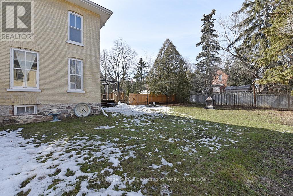 16 Francis Street, Kawartha Lakes (Lindsay), Ontario  K9V 3R6 - Photo 43 - X12506378