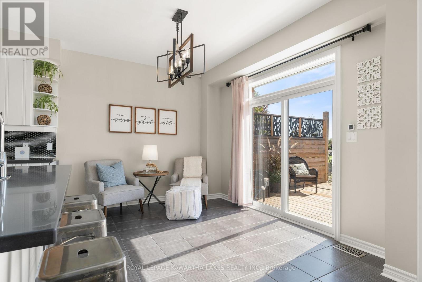 29 Logan Lane, Kawartha Lakes (Lindsay), Ontario  K9V 0L3 - Photo 15 - X12506564