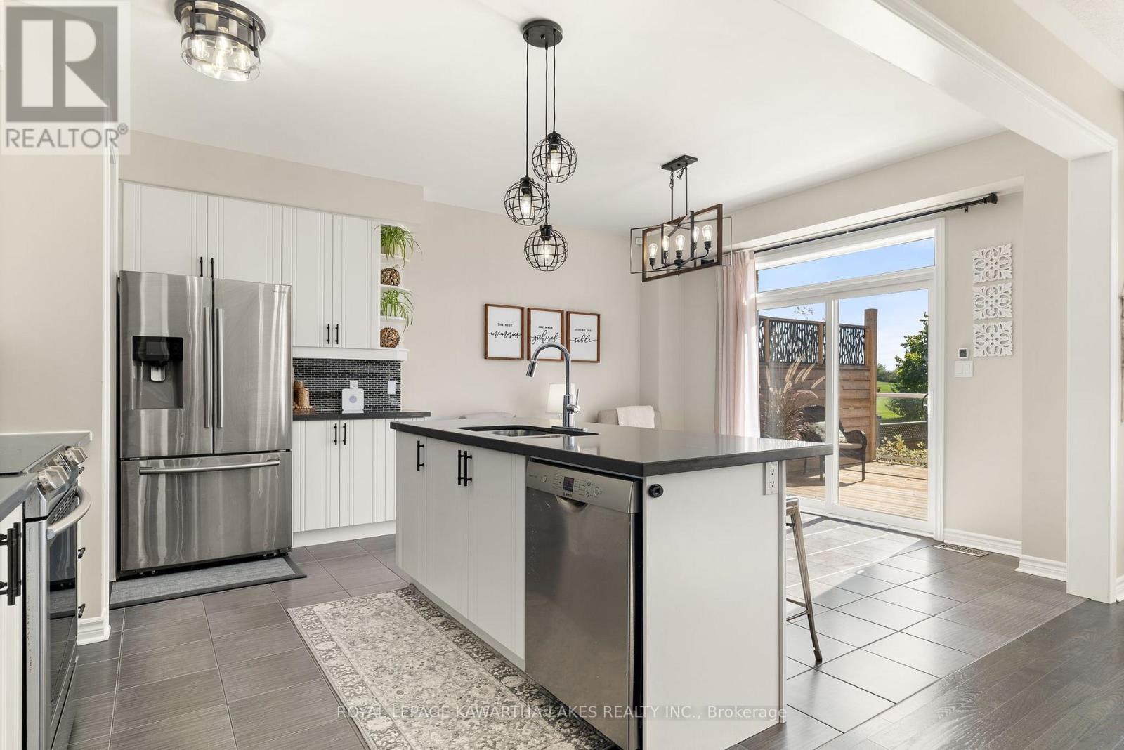 29 Logan Lane, Kawartha Lakes (Lindsay), Ontario  K9V 0L3 - Photo 18 - X12506564