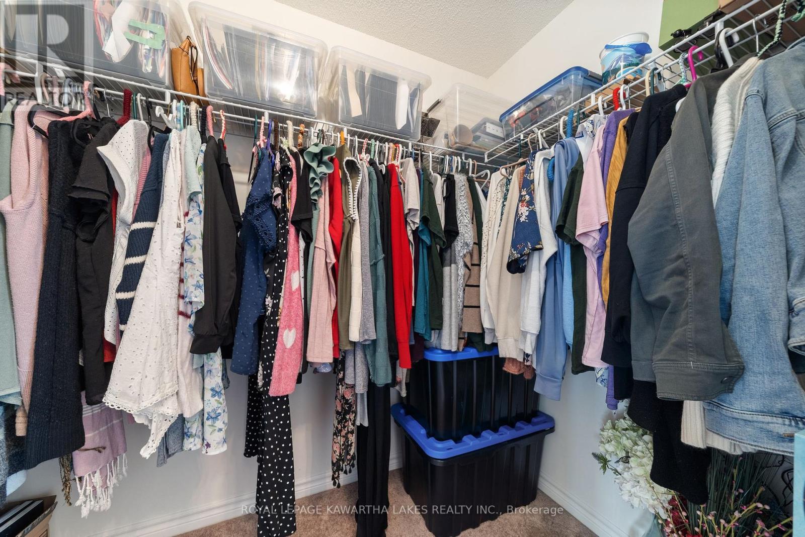 29 Logan Lane, Kawartha Lakes (Lindsay), Ontario  K9V 0L3 - Photo 31 - X12506564