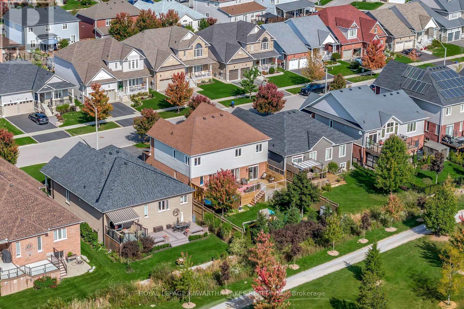 29 Logan Lane, Kawartha Lakes (Lindsay), Ontario  K9V 0L3 - Photo 4 - X12506564