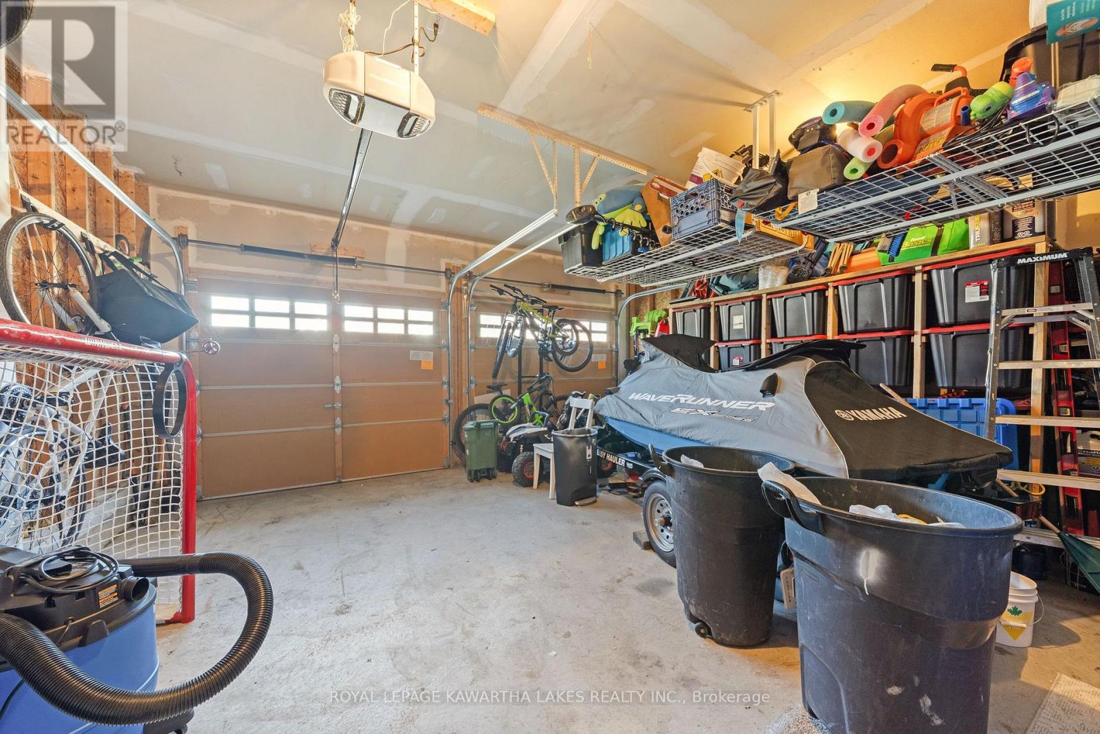 29 Logan Lane, Kawartha Lakes (Lindsay), Ontario  K9V 0L3 - Photo 43 - X12506564