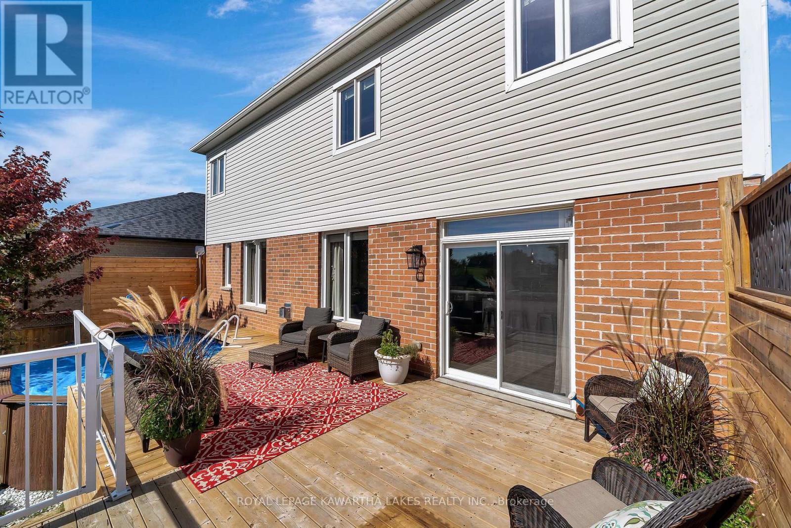 29 Logan Lane, Kawartha Lakes (Lindsay), Ontario  K9V 0L3 - Photo 45 - X12506564