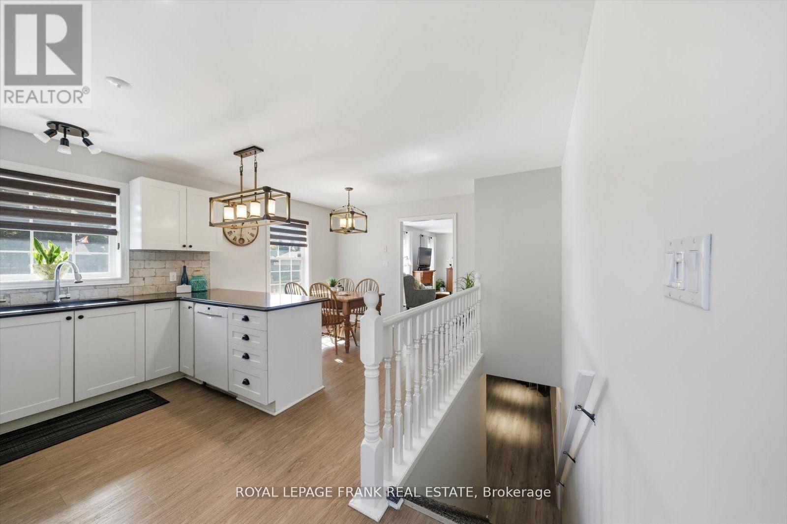 34 Riverview Road, Kawartha Lakes (Lindsay), Ontario  K9V 1B3 - Photo 17 - X12506846