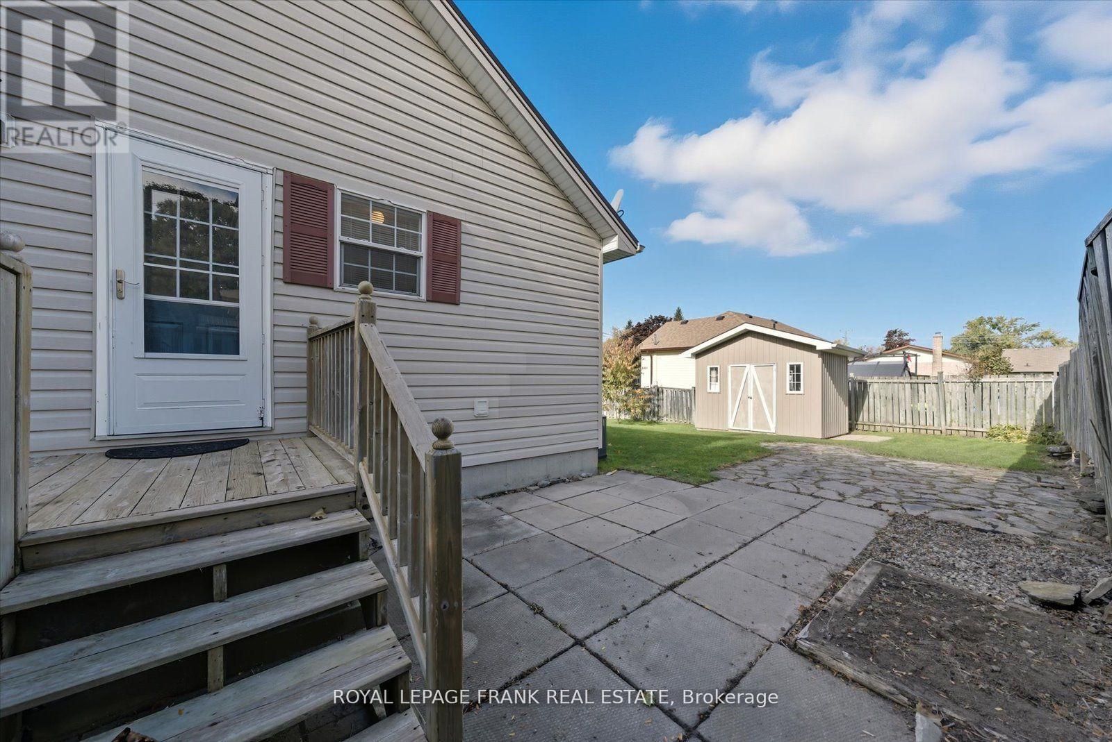 34 Riverview Road, Kawartha Lakes (Lindsay), Ontario  K9V 1B3 - Photo 38 - X12506846