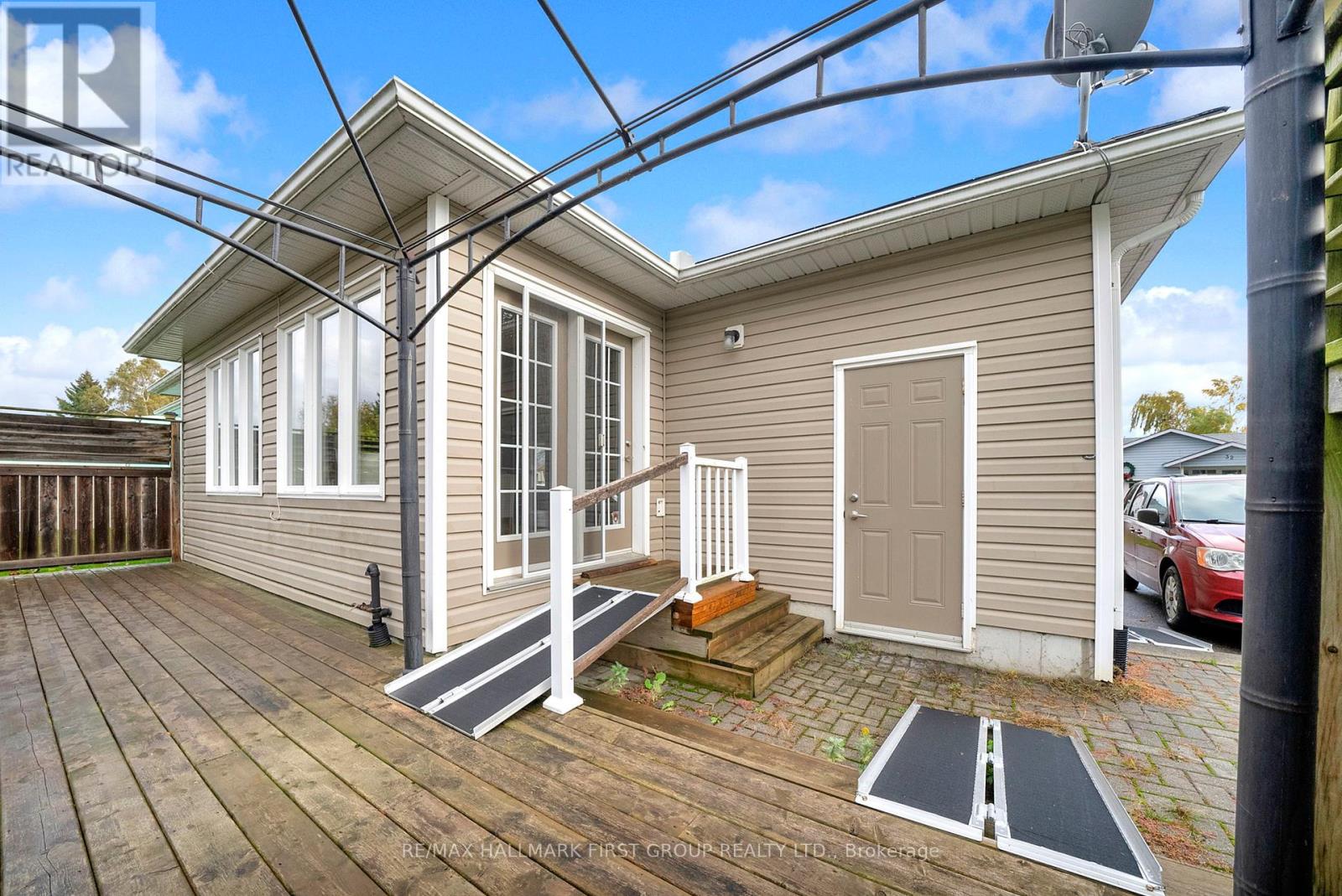 14 Champlain Court, Clarington (Newcastle), Ontario  L1B 1A5 - Photo 22 - E12507046