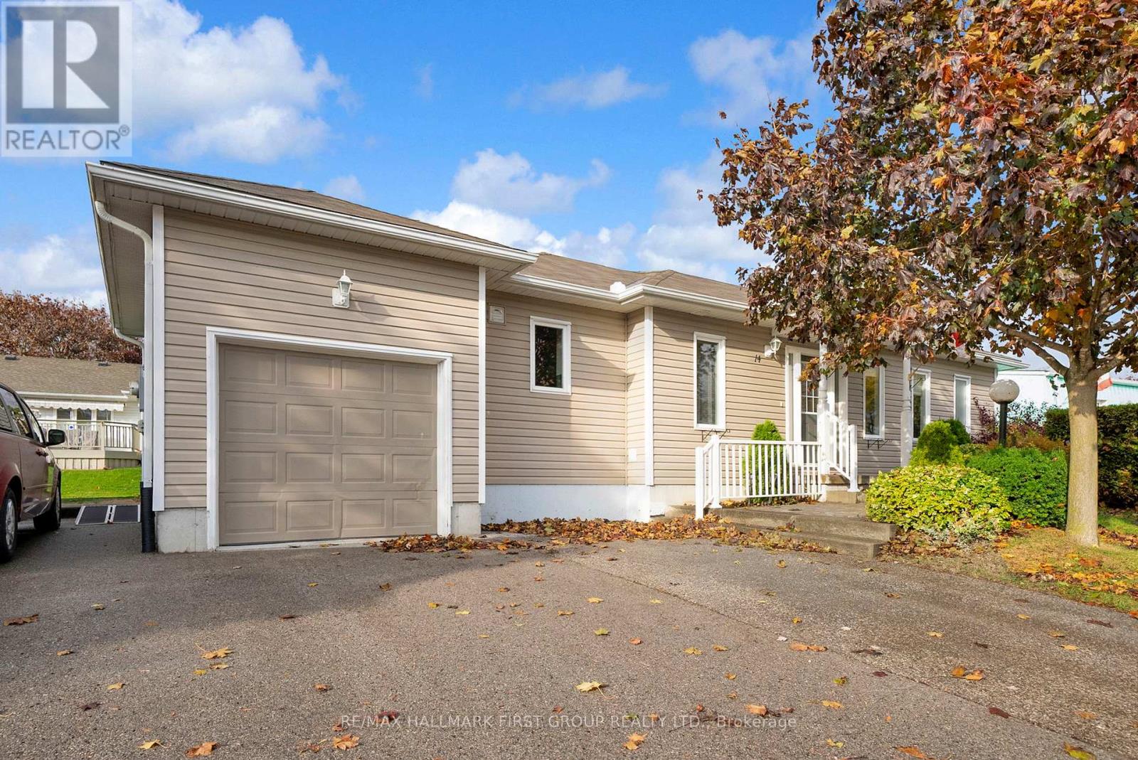 14 Champlain Court, Clarington (Newcastle), Ontario  L1B 1A5 - Photo 3 - E12507046