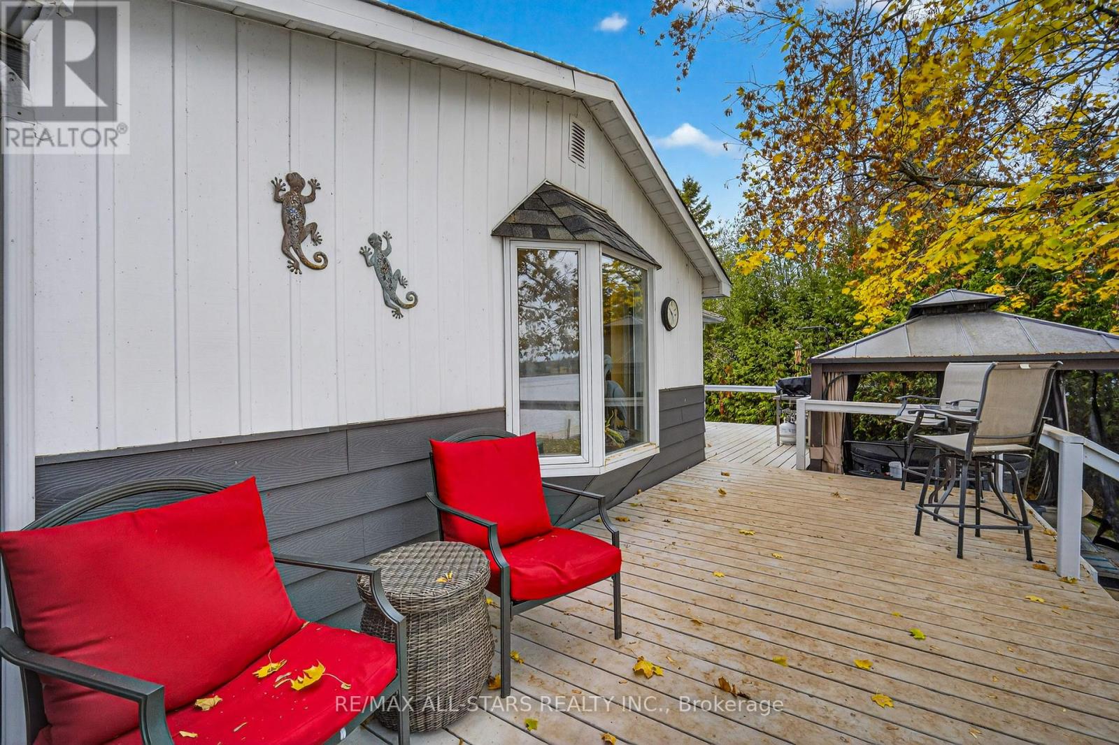 19 Charlotte Crescent, Kawartha Lakes (Omemee), Ontario  K0L 2W0 - Photo 25 - X12507834