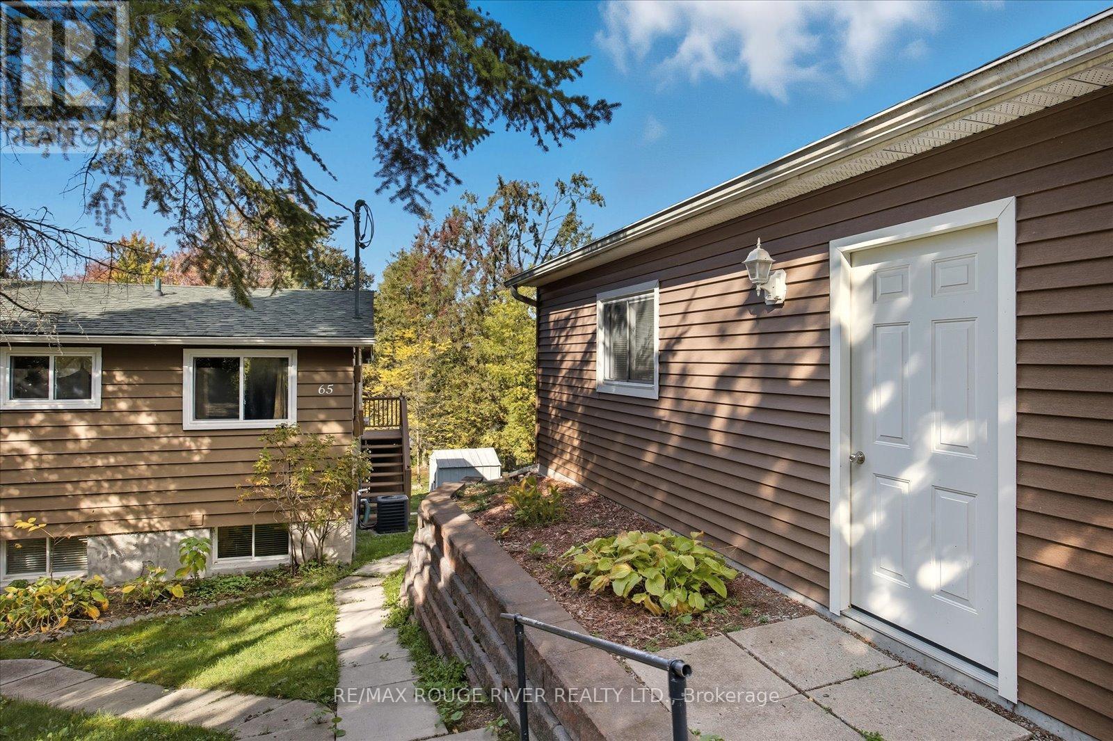 65 Cedarview Drive, Kawartha Lakes (Omemee), Ontario  K0L 2W0 - Photo 4 - X12508156